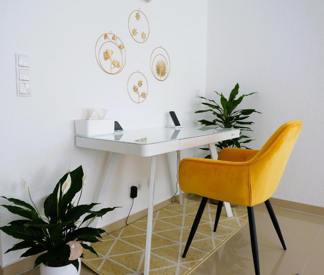 Mein Apartment Flowers Mit Kamin, Bis 10 Personen فرانكنتال المظهر الخارجي الصورة