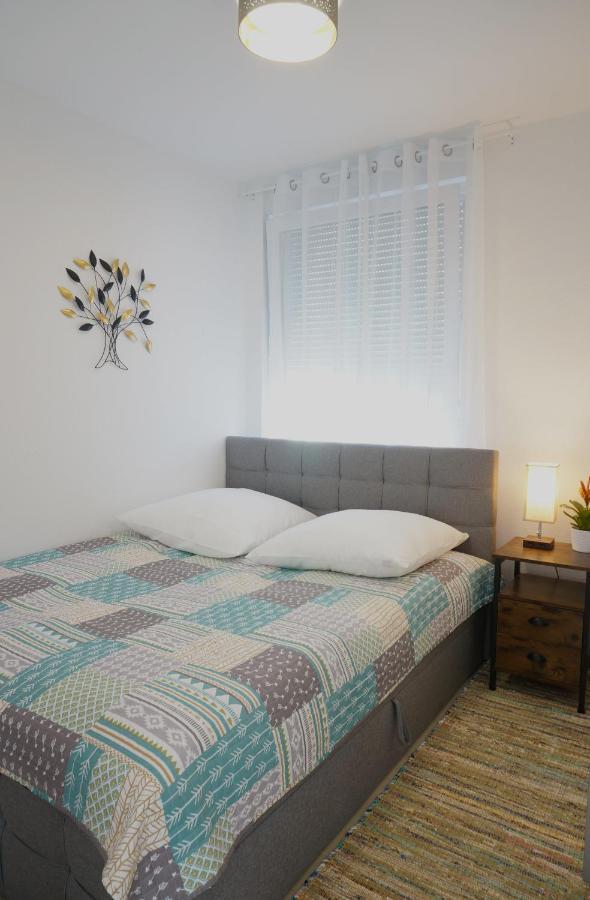 Mein Apartment Flowers Mit Kamin, Bis 10 Personen فرانكنتال المظهر الخارجي الصورة