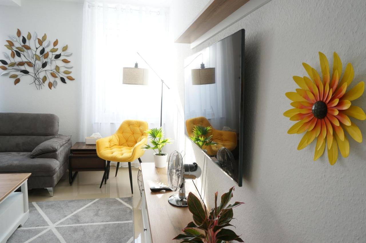Mein Apartment Flowers Mit Kamin, Bis 10 Personen فرانكنتال المظهر الخارجي الصورة