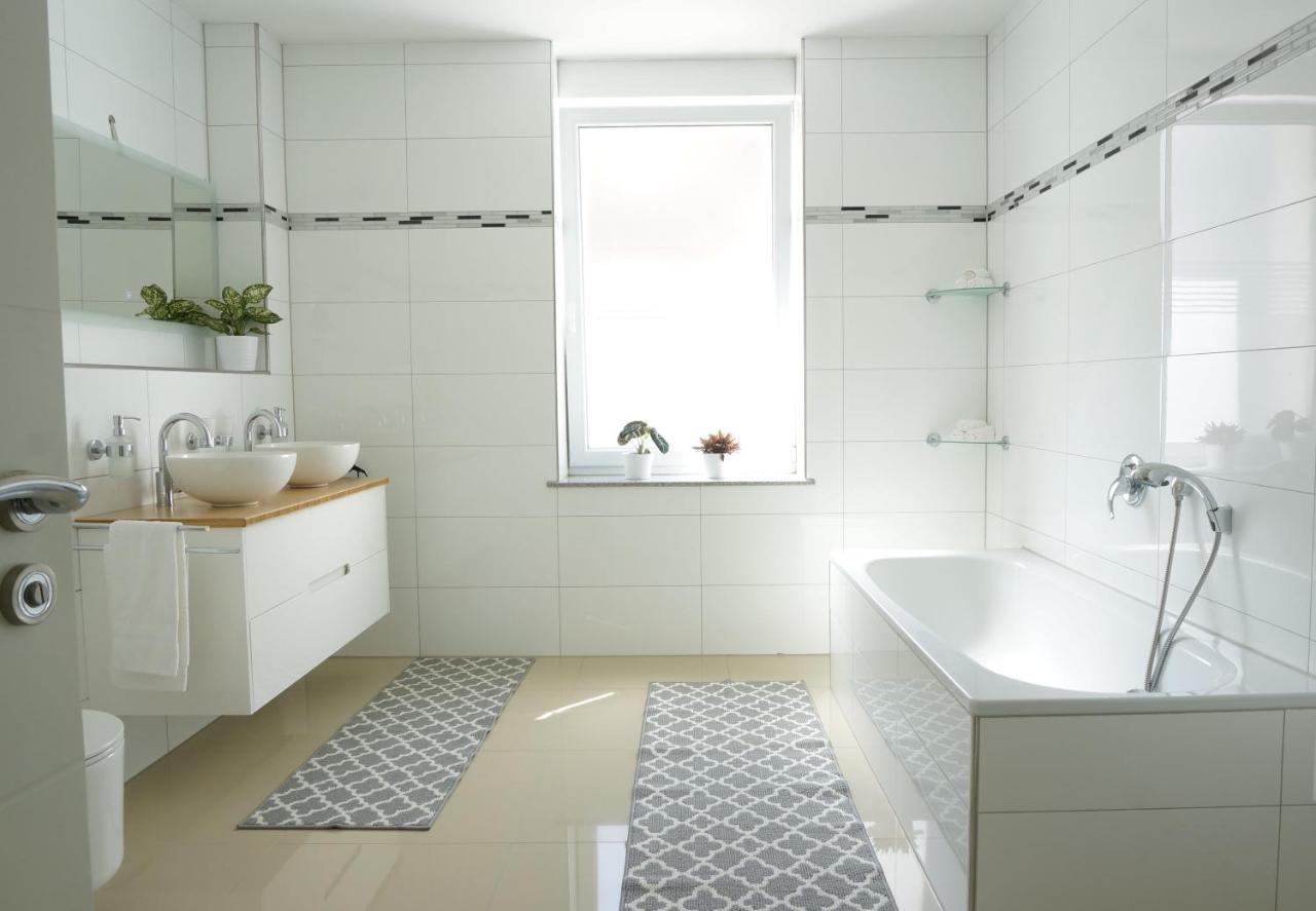 Mein Apartment Flowers Mit Kamin, Bis 10 Personen فرانكنتال المظهر الخارجي الصورة