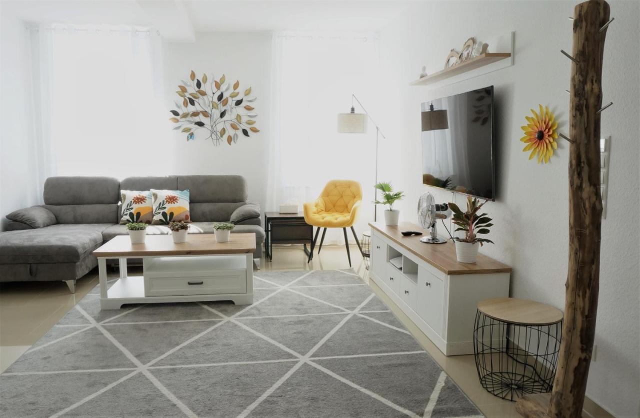 Mein Apartment Flowers Mit Kamin, Bis 10 Personen فرانكنتال المظهر الخارجي الصورة