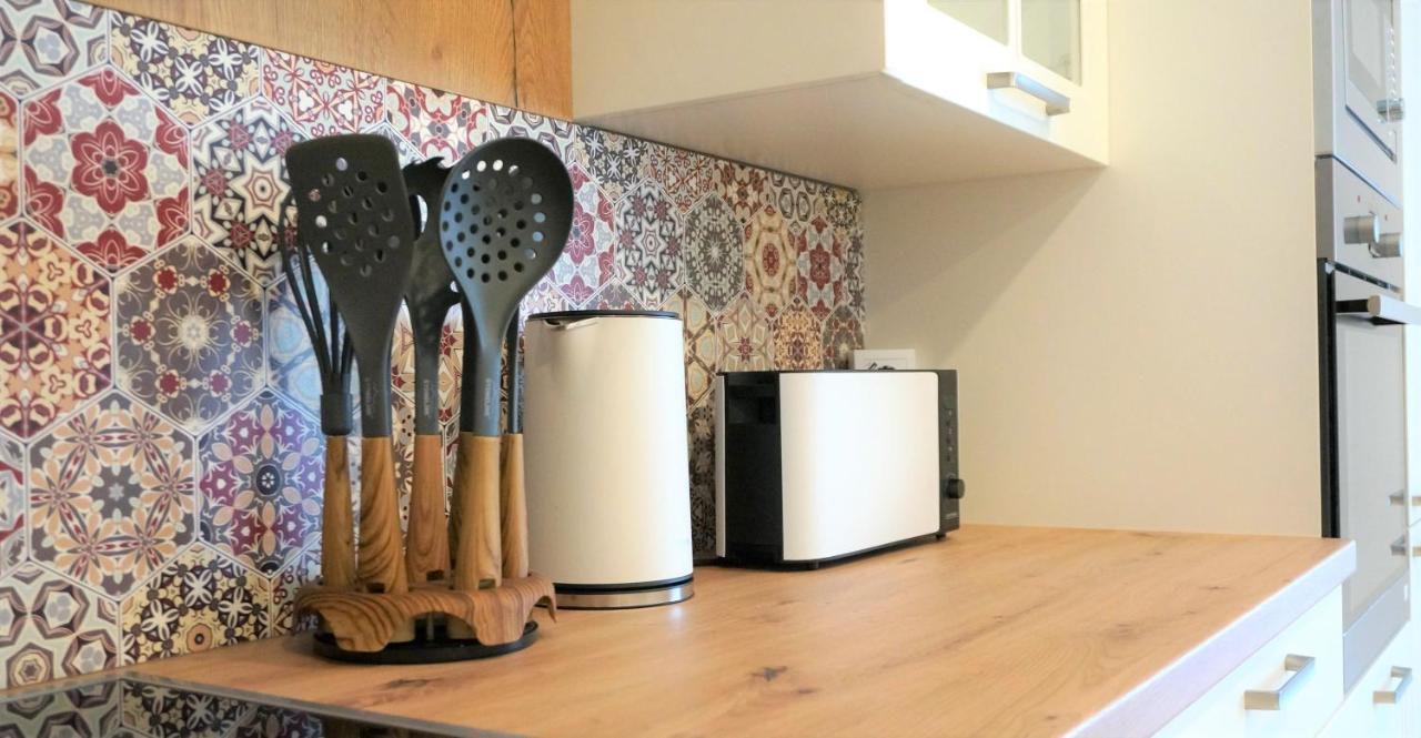 Mein Apartment Flowers Mit Kamin, Bis 10 Personen فرانكنتال المظهر الخارجي الصورة